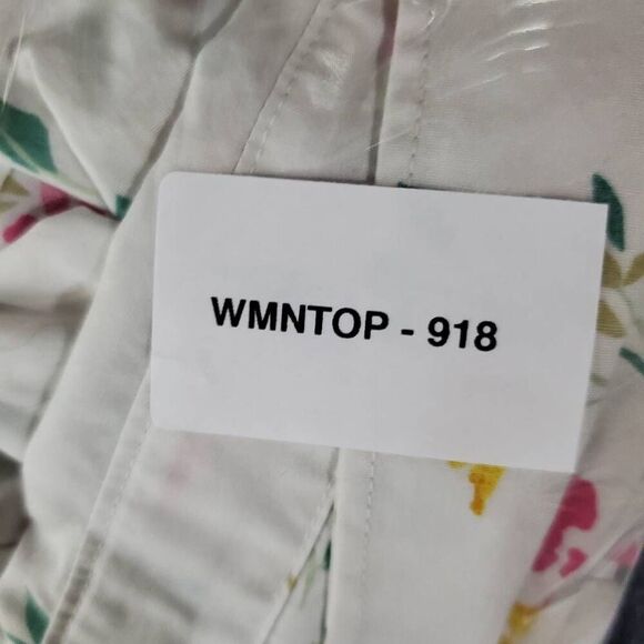 Lands' End Size 18 Button Front Blouse - Picture 8 of 8